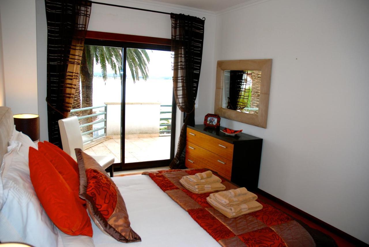 Ocean - Duplex Apartment 65M From The Beach With Pool And Parking São Martinho do Porto Dış mekan fotoğraf
